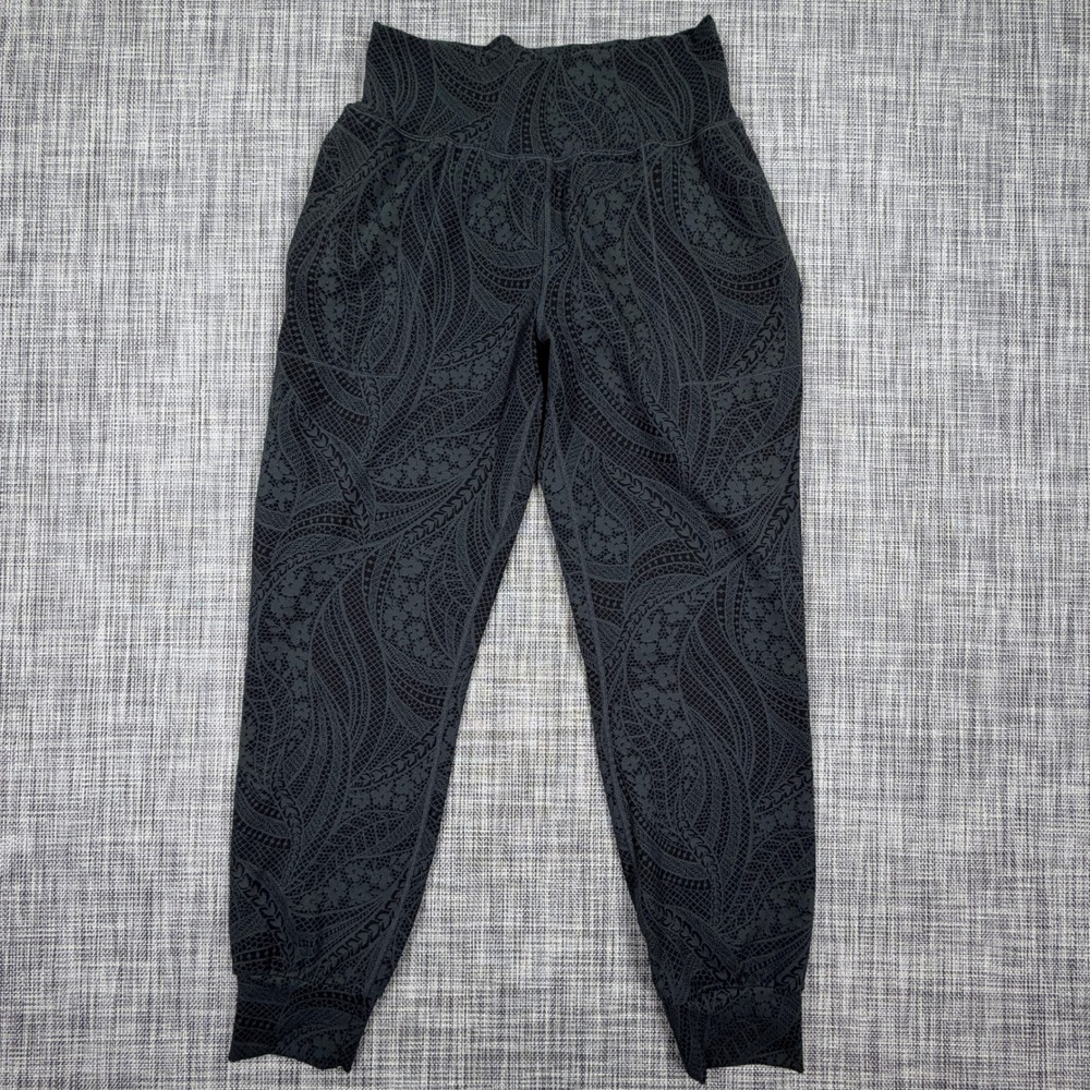 Athleta Women Salutation Textured Jogger Pants S Black Paisley High Rise Stretch